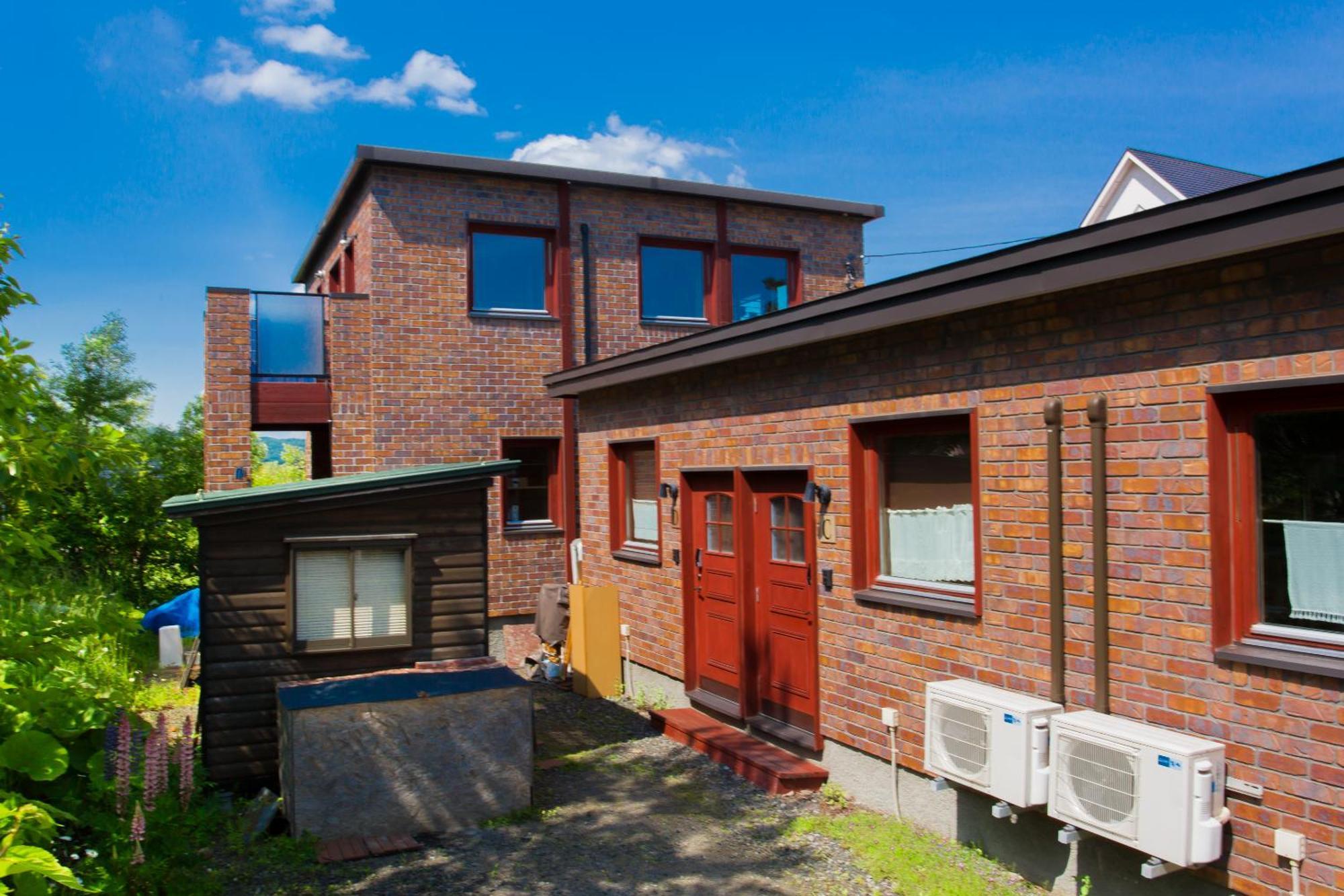Brick House Furano Apartment Bagian luar foto